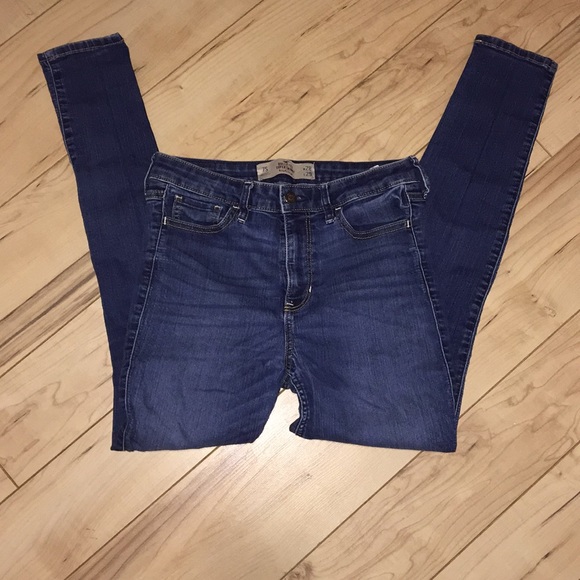 Hollister Denim - 🎈Sale Today Only! Hollister Jeans